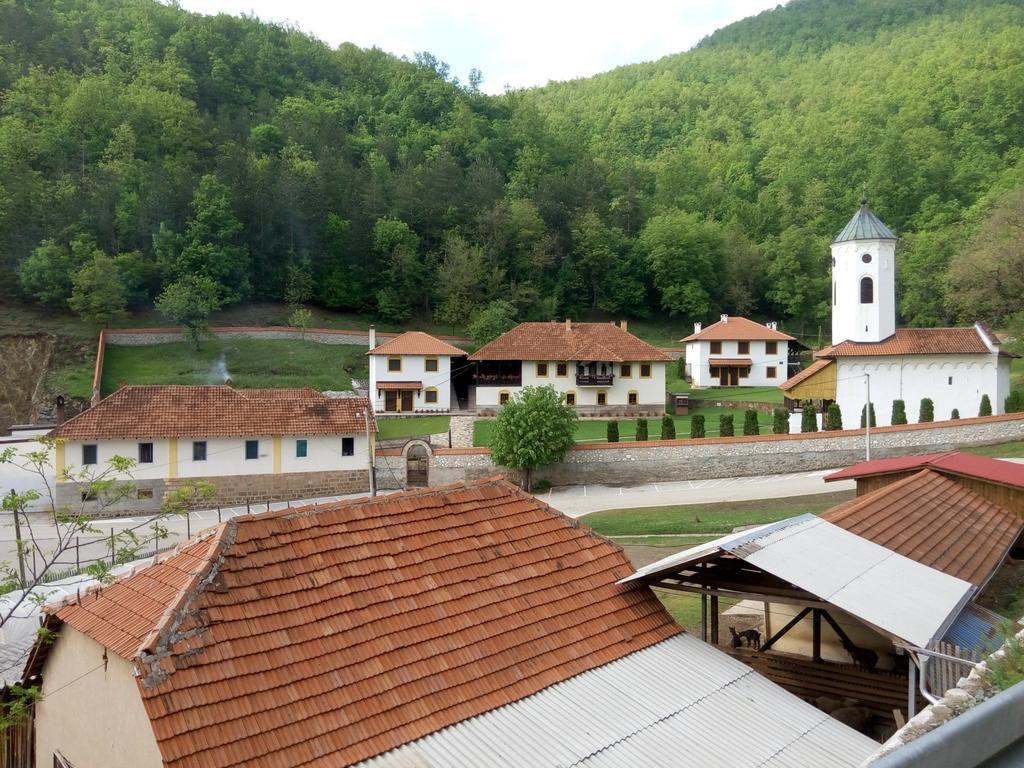 Gornja Trepča Guesthouse Edelnice מראה חיצוני תמונה