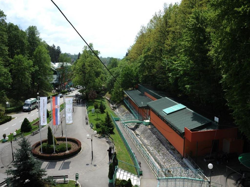 Gornja Trepča Guesthouse Edelnice מראה חיצוני תמונה