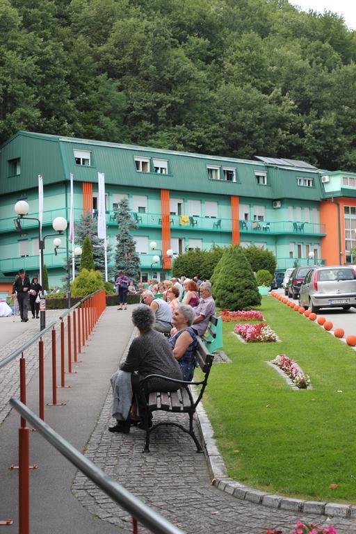 Gornja Trepča Guesthouse Edelnice מראה חיצוני תמונה